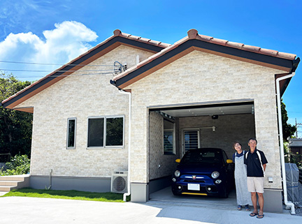 夢の沖縄移住で手に入れたガレージのある暮らし 